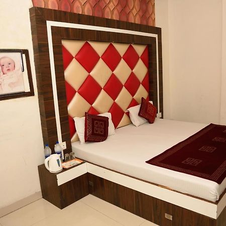 Hotel Robin Inn Amritsar Zewnętrze zdjęcie