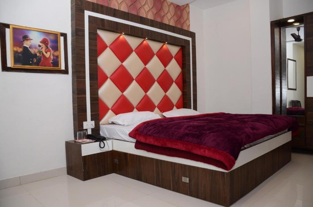 Hotel Robin Inn Amritsar Zewnętrze zdjęcie