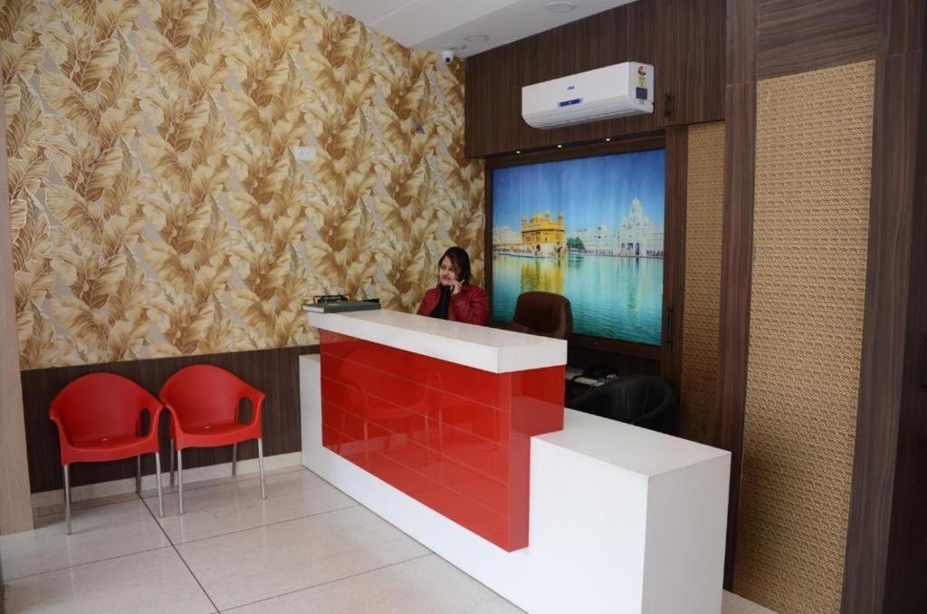 Hotel Robin Inn Amritsar Zewnętrze zdjęcie