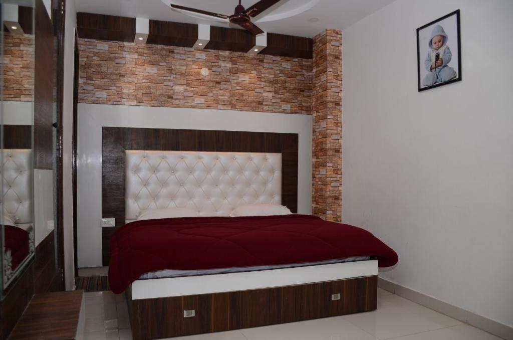Hotel Robin Inn Amritsar Zewnętrze zdjęcie