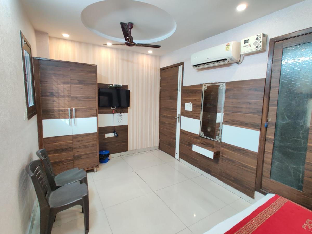 Hotel Robin Inn Amritsar Zewnętrze zdjęcie
