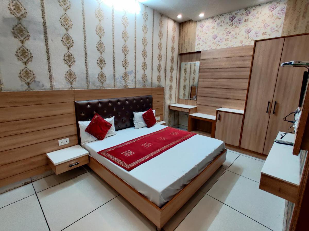 Hotel Robin Inn Amritsar Zewnętrze zdjęcie